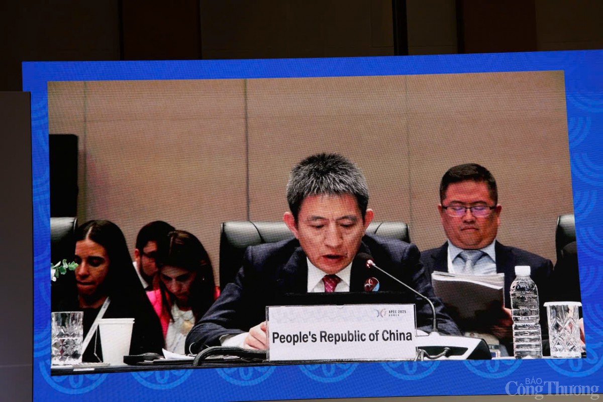Chùm ảnh: Các hoạt động của Bộ trưởng Nguyễn Hồng Diên tại Hội nghị Bộ trưởng Thương mại APEC 2025