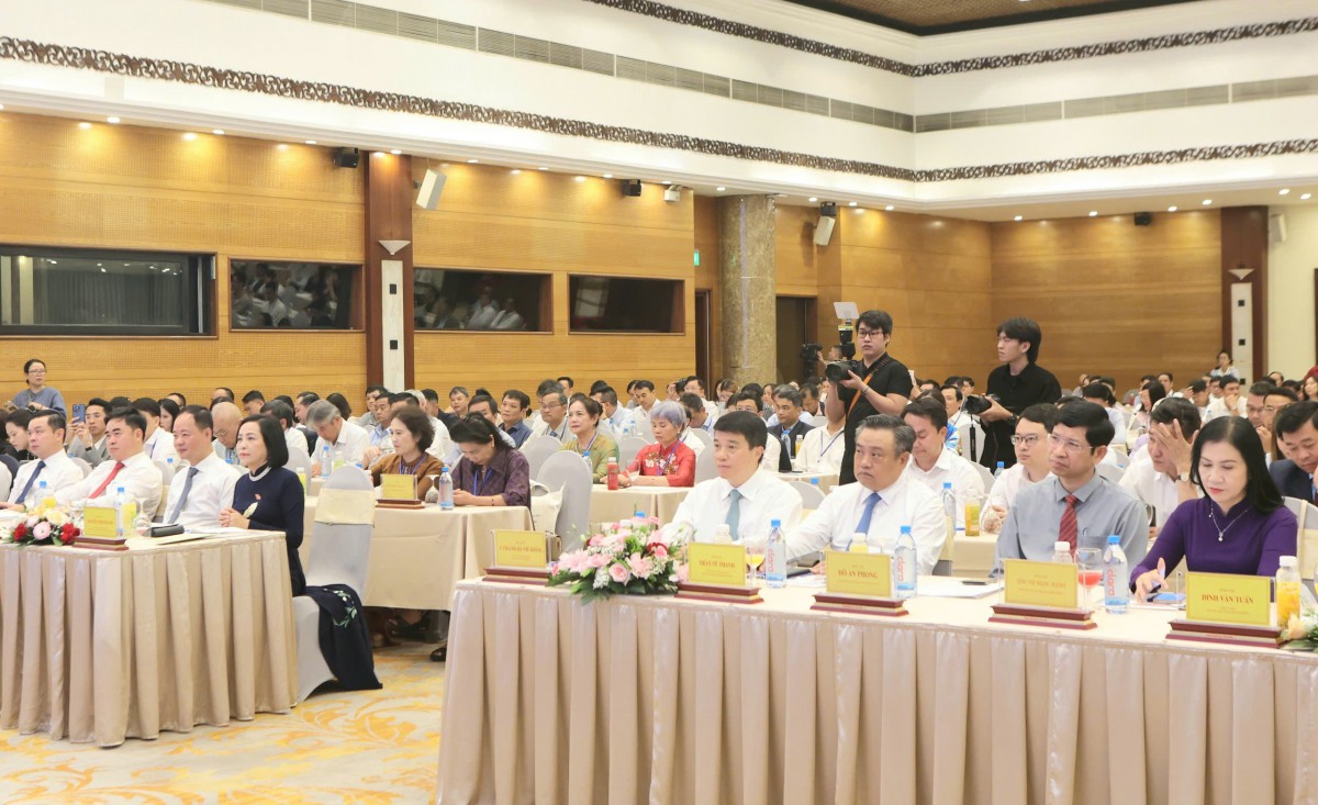 Diễn đàn Kết nối “Văn hóa - Du lịch - Thương mại” tỉnh Lâm Đồng năm 2025 Diễn đàn Kết nối “Văn hóa - Du lịch - Thương mại” tỉnh Lâm Đồng năm 2025