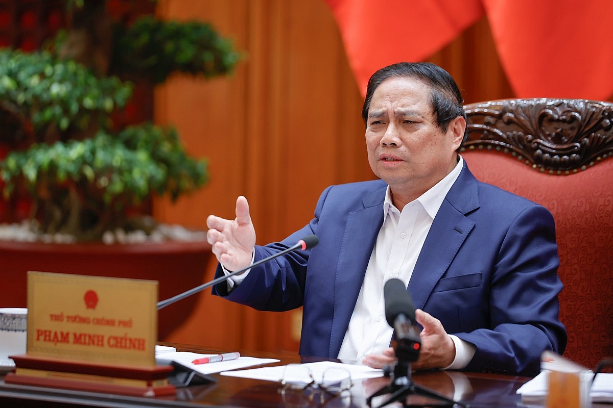 Thủ tướng Phạm Minh Chính nhấn mạnh: Phân cấp, phân quyền mạnh hơn cho cấp nào sát thực tế, gần dân, sát dân, làm tốt hơn, hiệu quả hơn. Ảnh: VGP/Nhật Bắc