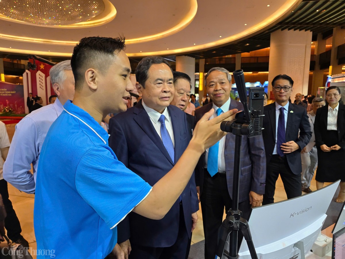 Hội nghị toàn quốc triển khai Nghị quyết 66 và 68 của Hội nghị toàn quốc triển khai Nghị quyết 66 và 68 của