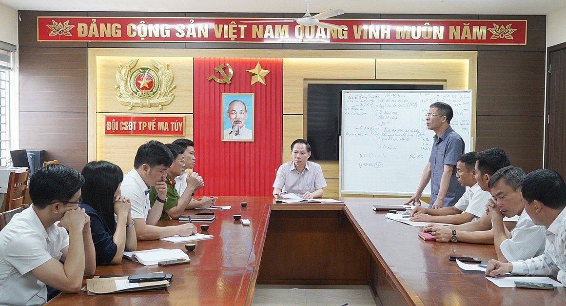 Bác sĩ nói gì về tác hại đáng sợ của khí cười đối với sức khỏe con người? Bác sĩ nói gì về tác hại đáng sợ của khí cười đối với sức khỏe con người?