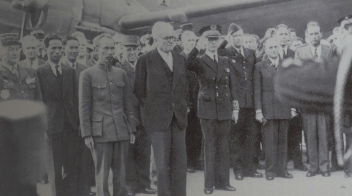 Dấu chân Bác Hồ những lần về thăm thành phố Cảnh Dấu chân Bác Hồ những lần về thăm thành phố Cảnh