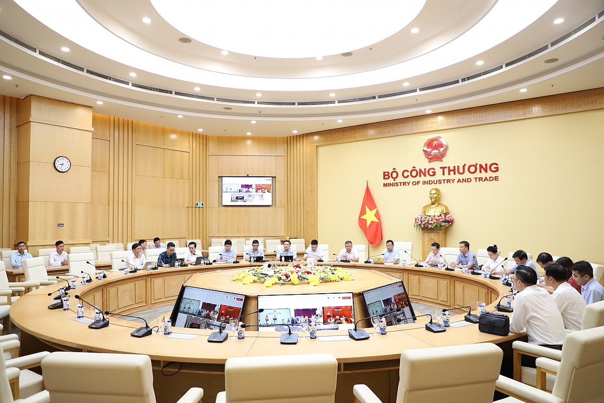 Bộ Công Thương họp kiểm điểm tiến độ Đường dây 500kV Lào Cai – Vĩnh Yên