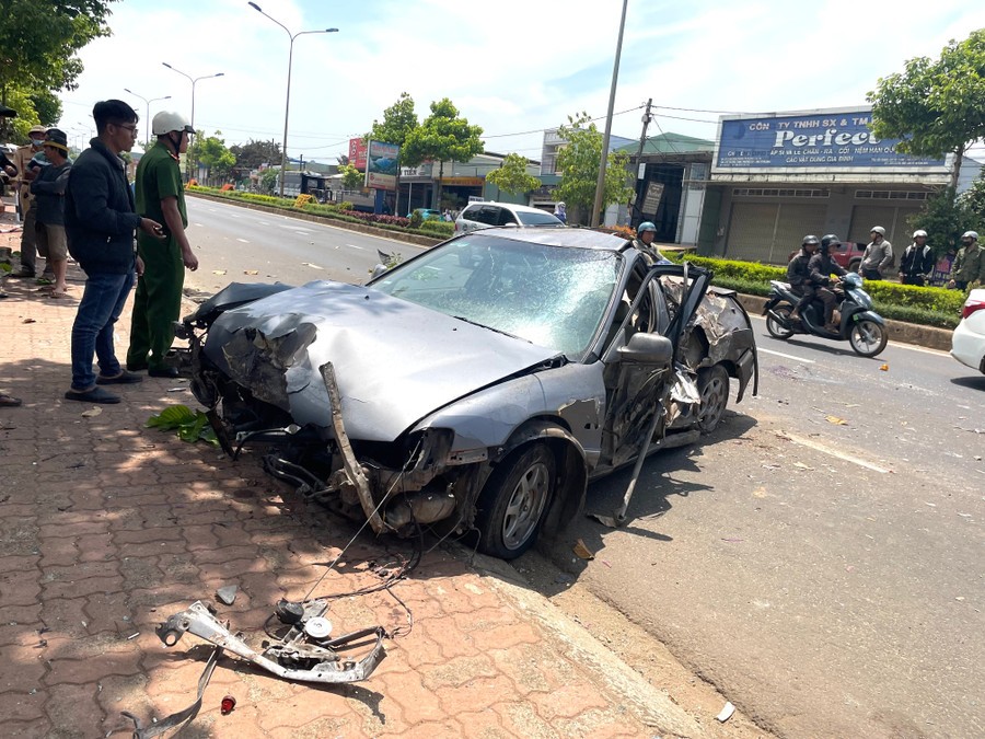 khởi tố tài xế khởi tố tài xế