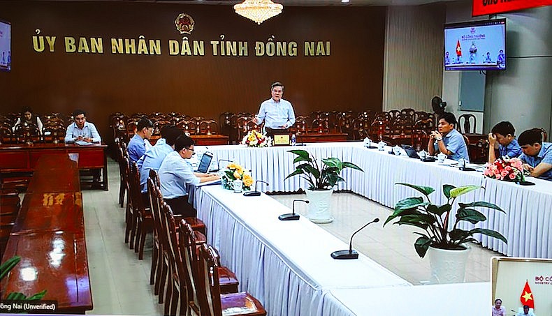 Bộ Công Thương tháo gỡ mặt bằng các dự án lưới điện giải tỏa công suất Nhiệt điện Nhơn Trạch 3 và 4 Bộ Công Thương tháo gỡ mặt bằng các dự án lưới điện giải tỏa công suất Nhiệt điện Nhơn Trạch 3 và 4