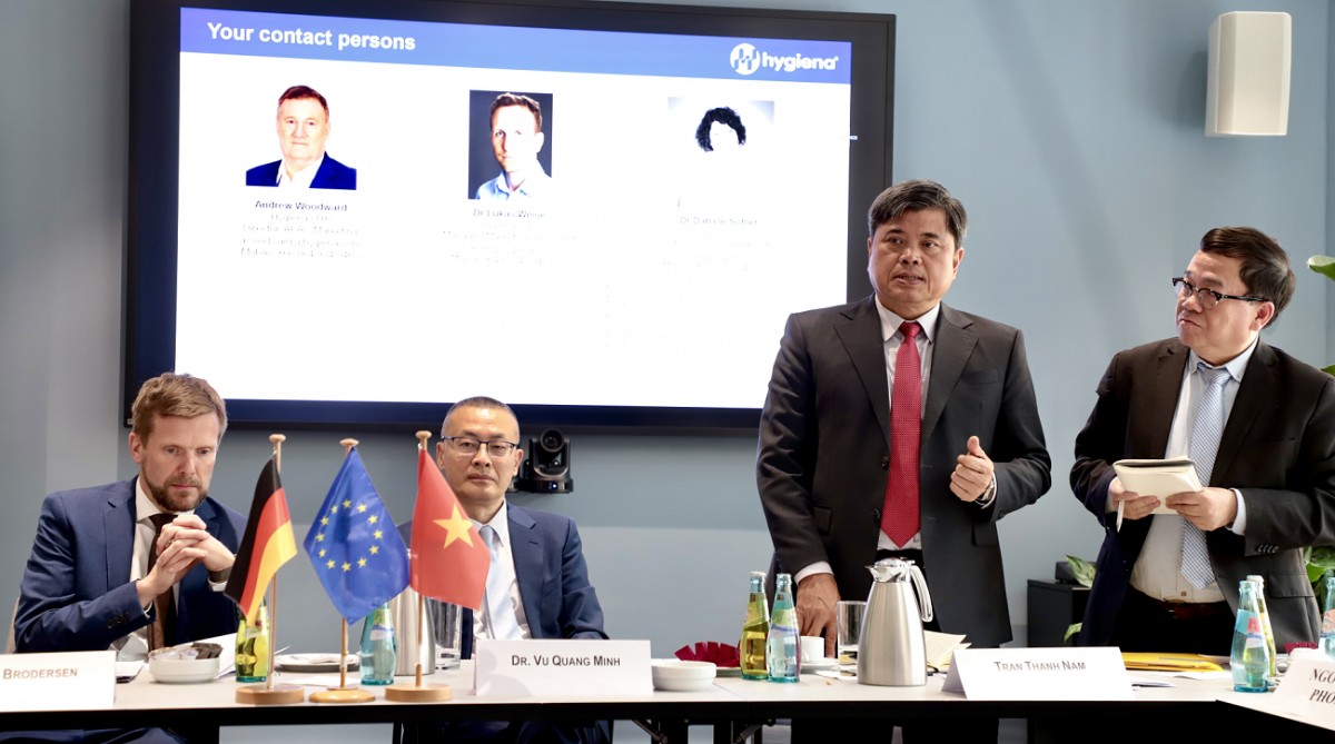 Thứ trưởng Bộ Nông nghiệp và Môi trường Trần Thanh Nam 