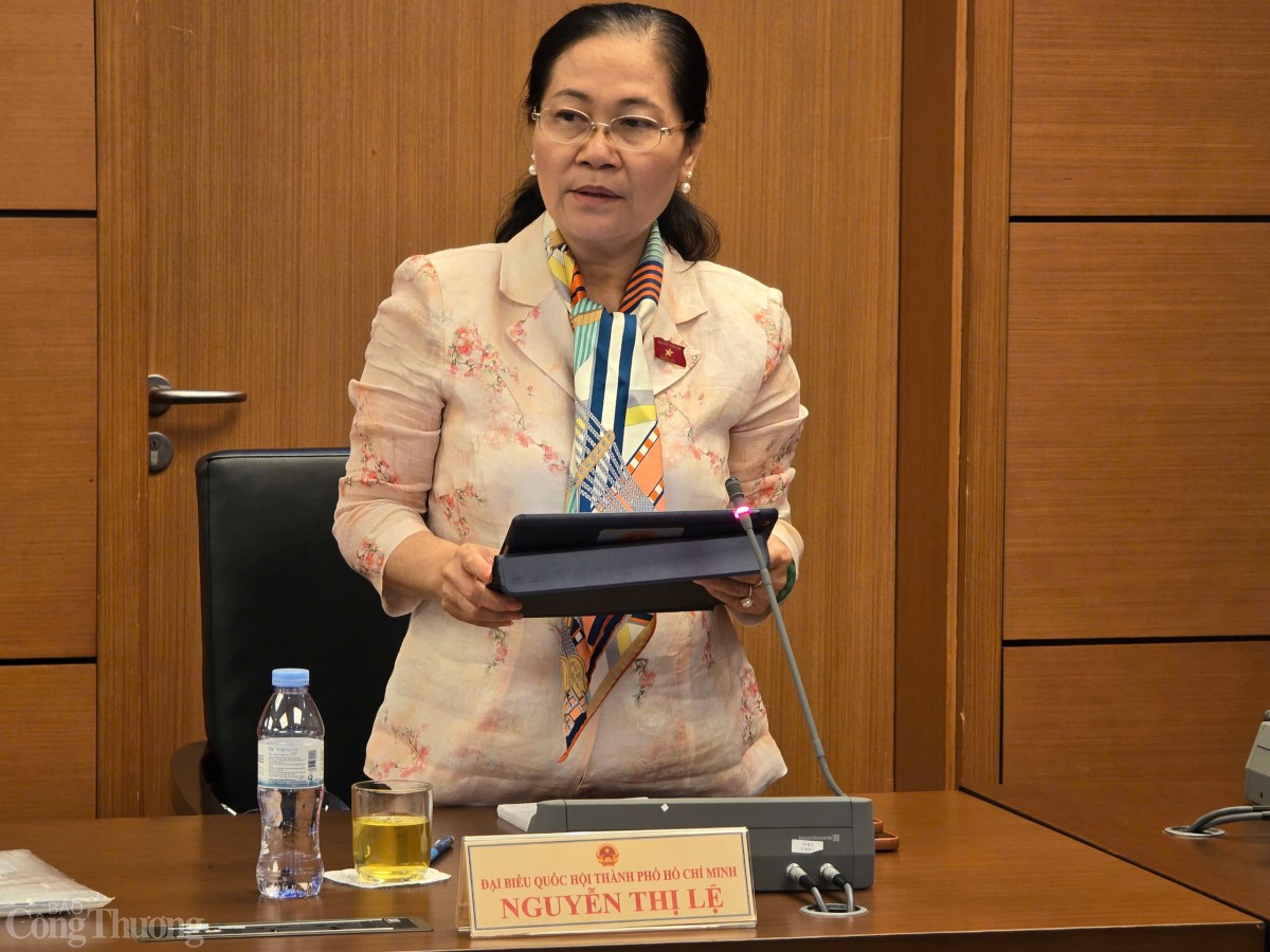 đại biểu Nguyễn Thị Lệ (Đoàn TP Hồ Chí Minh) đại biểu Nguyễn Thị Lệ (Đoàn TP Hồ Chí Minh)