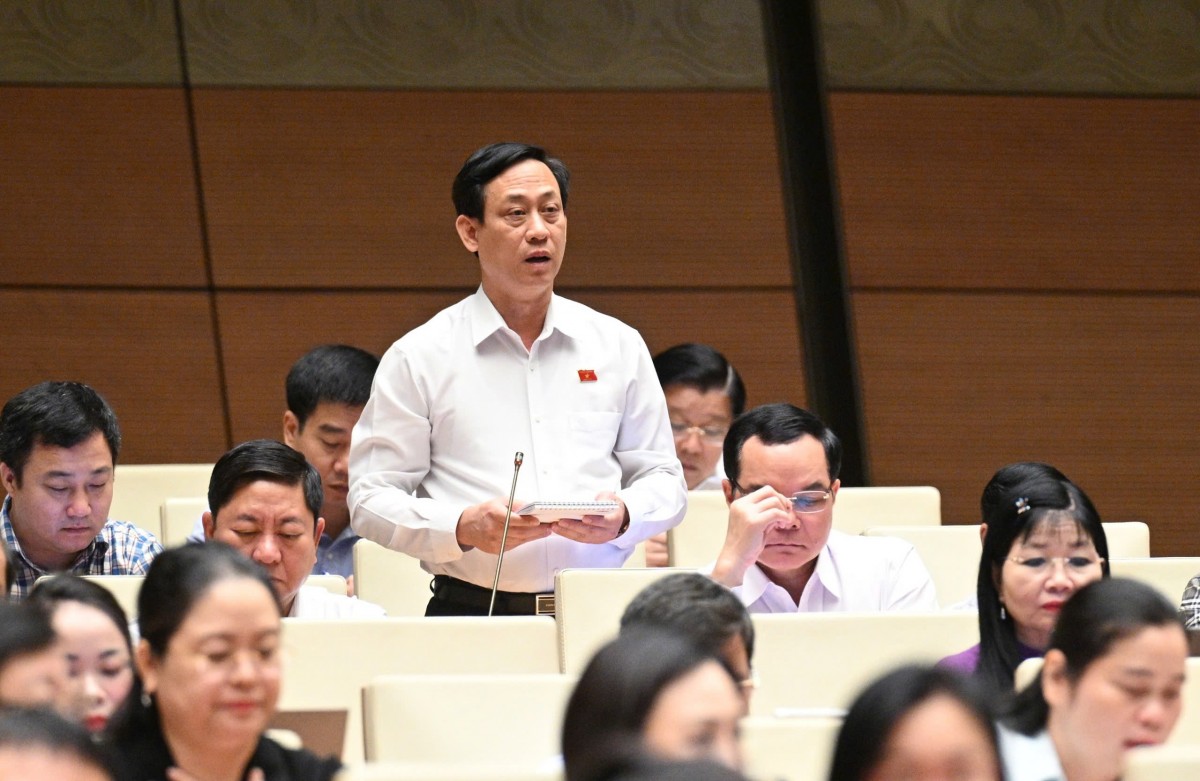 Đại biểu Mai Văn Hải (Đoàn Thanh Hóa) Đại biểu Mai Văn Hải (Đoàn Thanh Hóa)