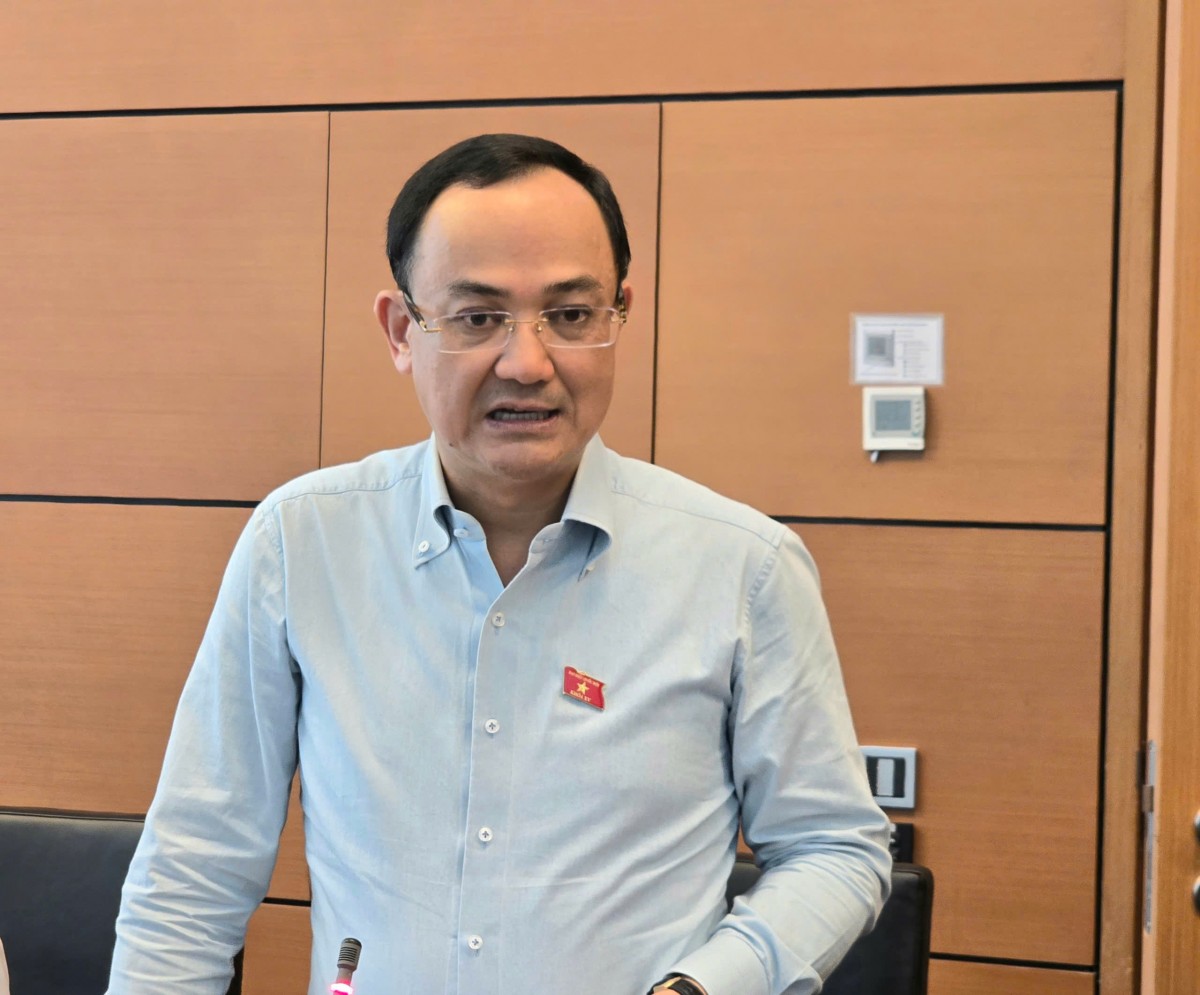 Đại biểu NGuyễn NGọc Sơn Đại biểu NGuyễn NGọc Sơn