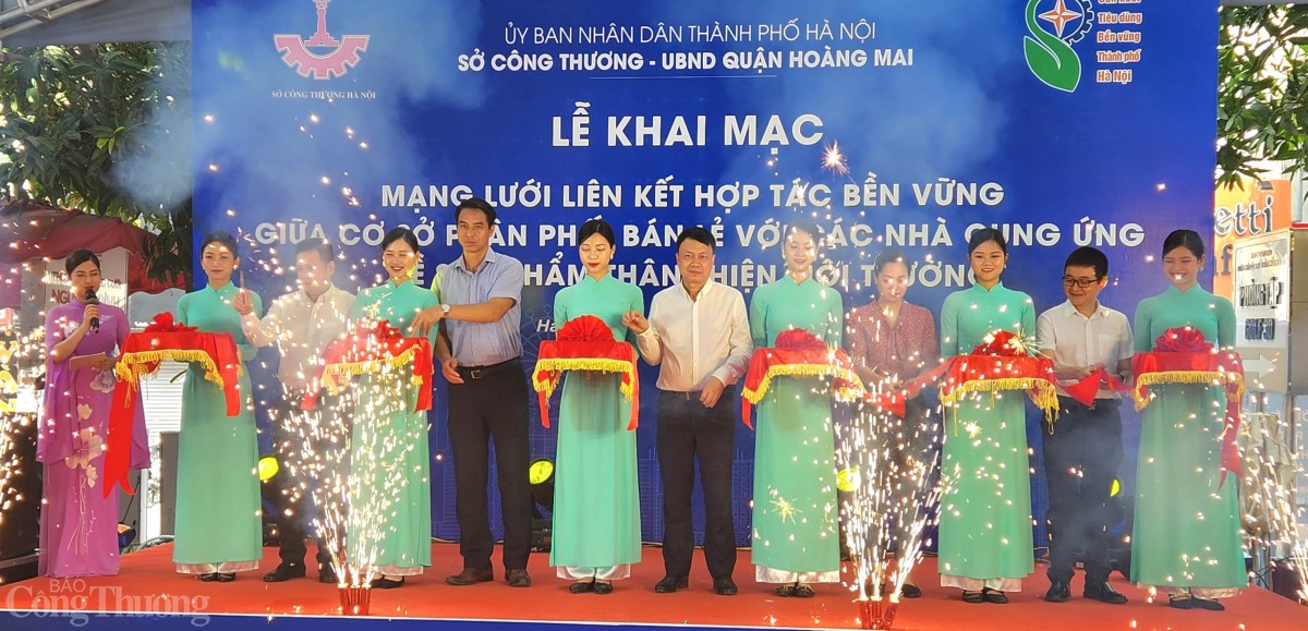 Thông qua các hoạt động kết nối chuỗi cung ứng sản xuất tiêu dùng bền vững Thông qua các hoạt động kết nối chuỗi cung ứng sản xuất tiêu dùng bền vững