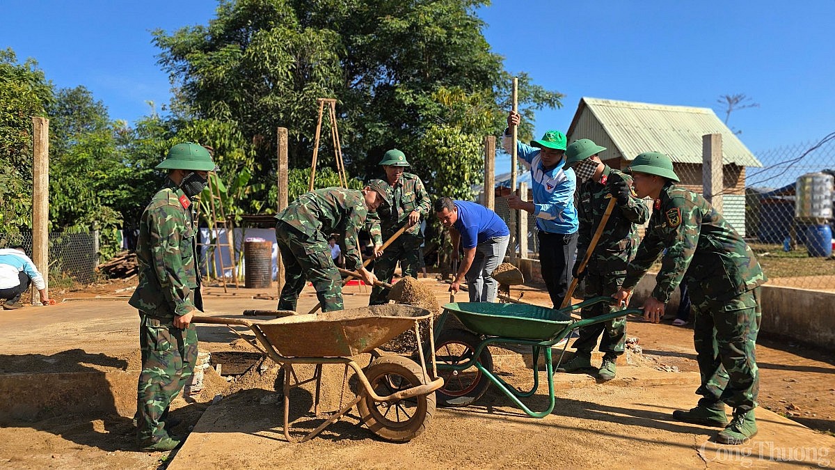 chương trình xoá nhà tạm nhà dột nát