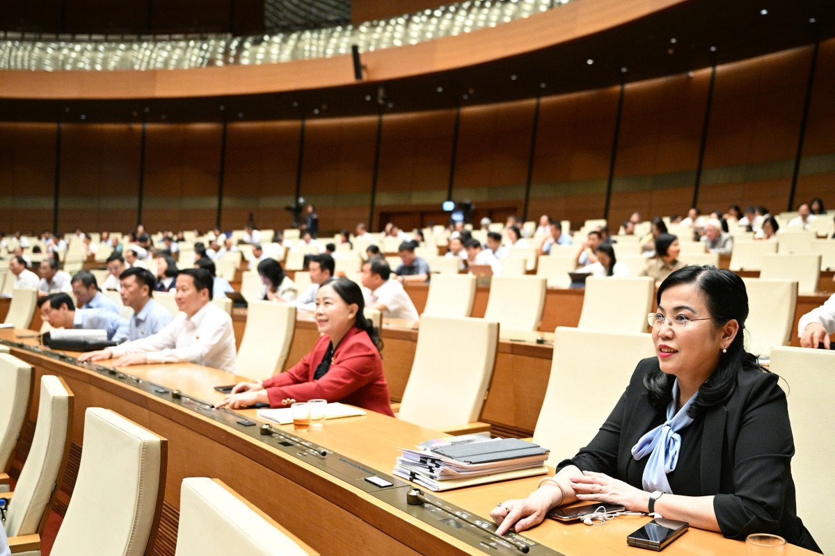 Quốc hội Thảo luận và biểu quyết thông qua Nghị quyết của Quốc hội về việc bổ sung ngân sách chi thường xuyên (nguồn viện trợ không hoàn lại nước ngoài) năm 2025