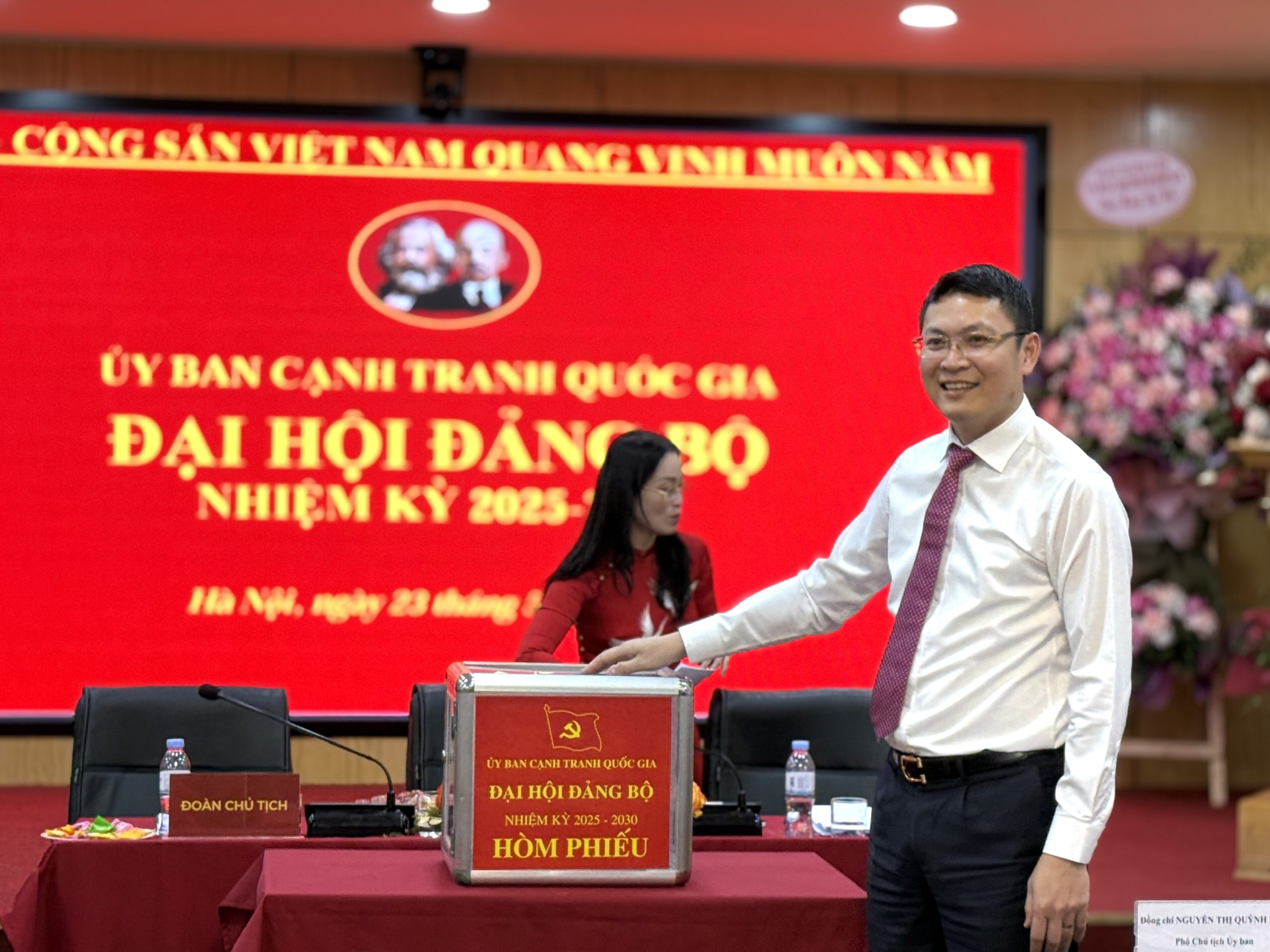 Đảng bộ Ủy ban Cạnh tranh Quốc gia:Sức mạnh từ đoàn kết