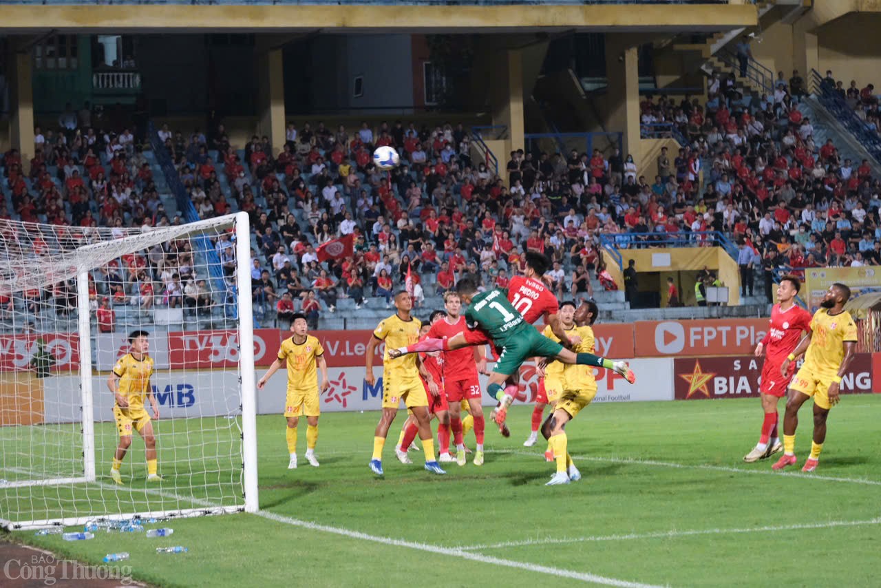 Thể Công ép sân nhưng chưa tìm đến mảnh lưới Hải Phòng