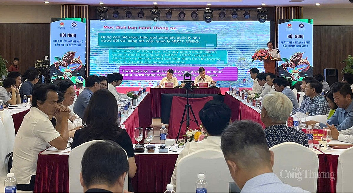 Chiều 24/5, Bộ Nông nghiệp và Môi trường phối hợp với UBND tỉnh Đắk Lắk tổ chức Hội nghị phát triển ngành hàng sầu riêng bền vững.