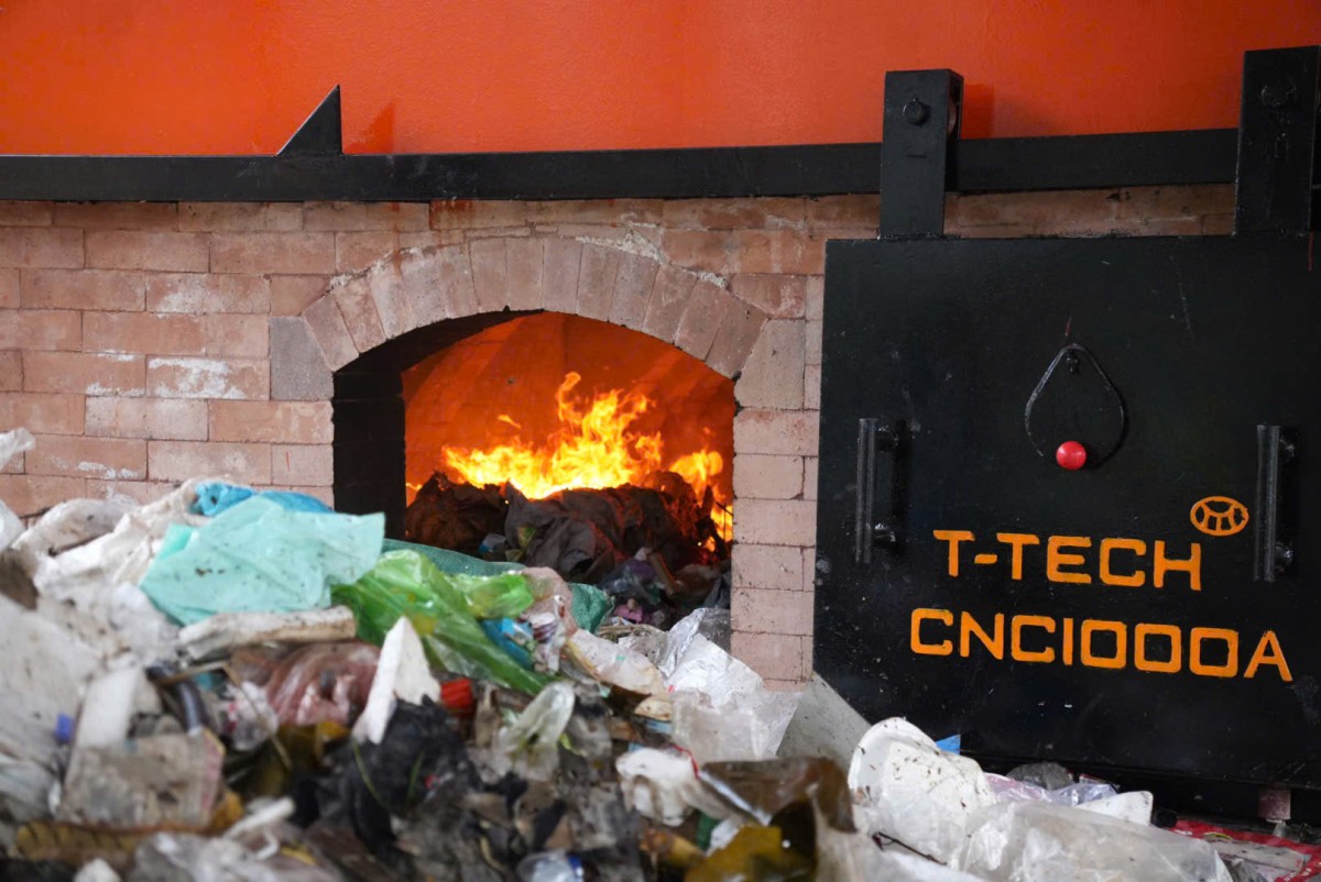 Lò đốt rác tại Na Rì - Bắc Kan Lò đốt rác tại Na Rì - Bắc Kan