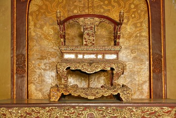 Thành lập hội đồng đánh giá, đề xuất phương án phục chế Ngai vua triều Nguyễn