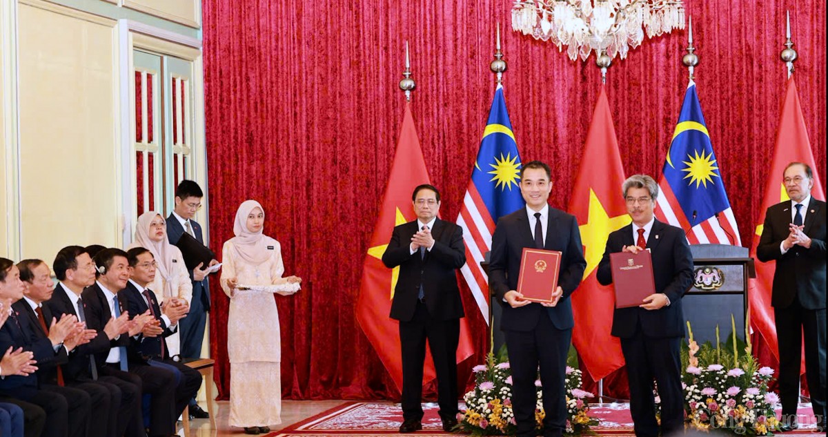 Ảnh: Hoạt động của Bộ trưởng Nguyễn Hồng Diên tại Malaysia Ảnh: Hoạt động của Bộ trưởng Nguyễn Hồng Diên tại Malaysia