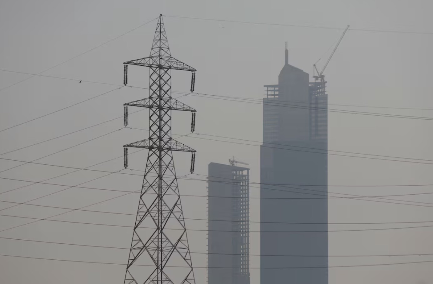 Pakistan tận dụng điện dư thừa để phát triển trung tâm dữ liệu. Ảnh: Reuters Pakistan tận dụng điện dư thừa để phát triển trung tâm dữ liệu. Ảnh: Reuters