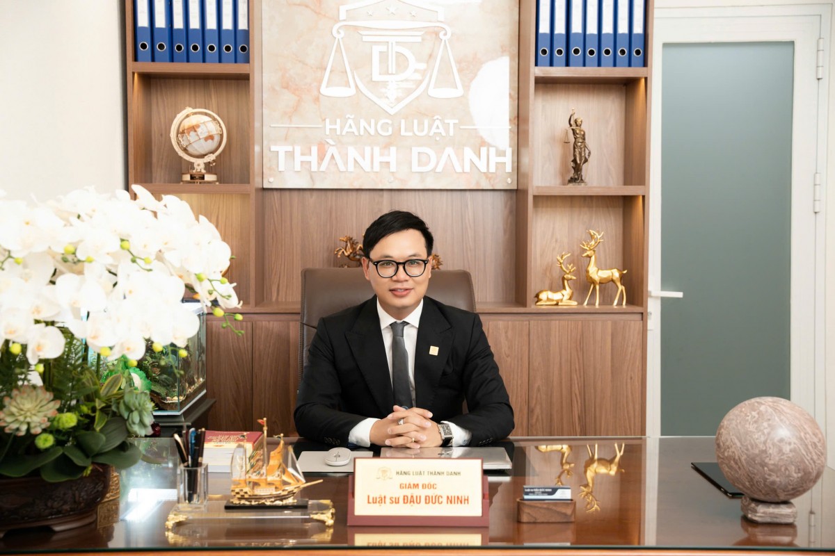 Luật sư Đậu Đức Ninh - Giám đốc Hãng Luật Thành Danh, Đoàn Luật sư tỉnh Bình Dương. Hàng loạt mỹ phẩm rút công bố sản phẩm vẫn bày bán công khai