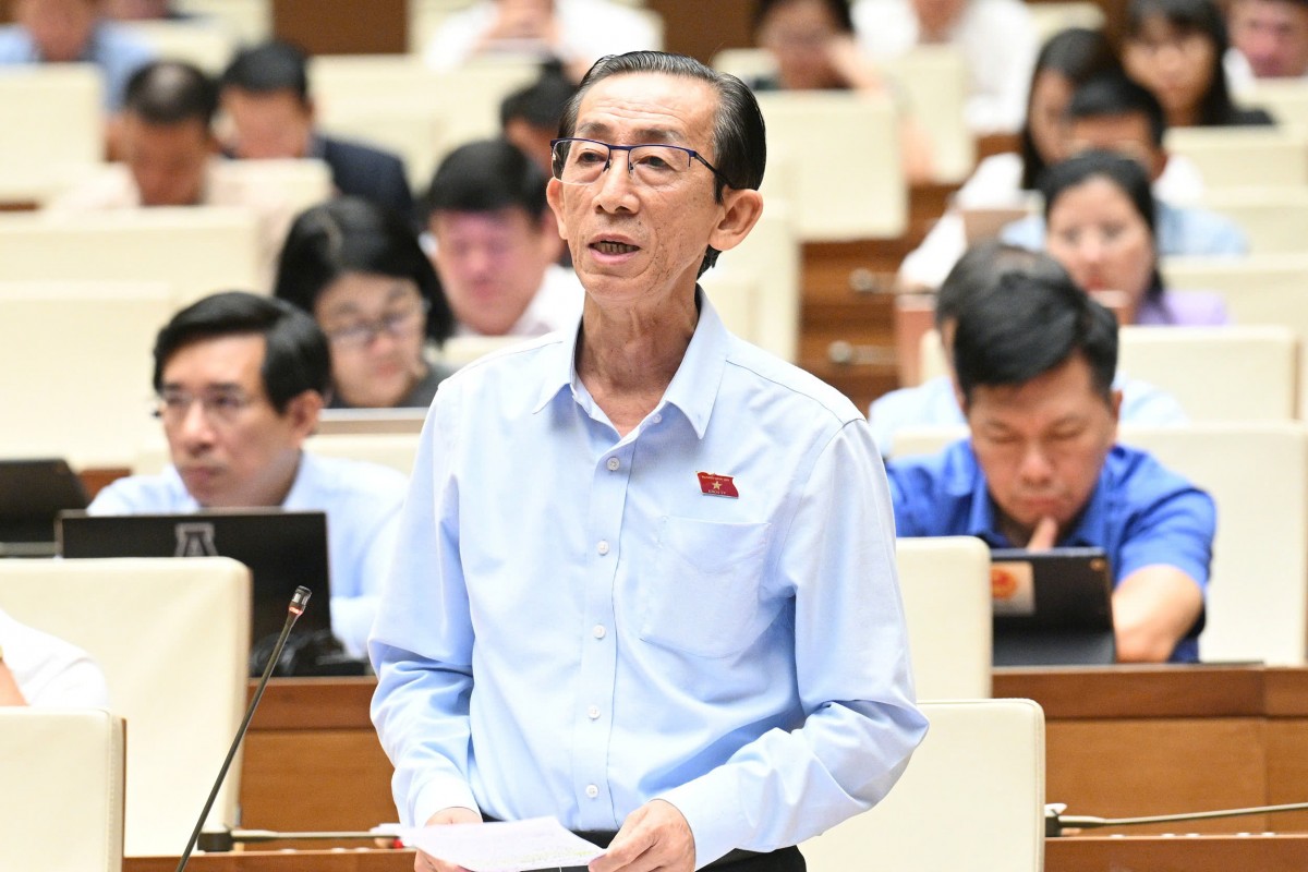 Đại biểu Trần Hoàng Ngân - Đoàn Đại biểu Quốc hội TP.HCM Đại biểu Trần Hoàng Ngân - Đoàn Đại biểu Quốc hội TP.HCM