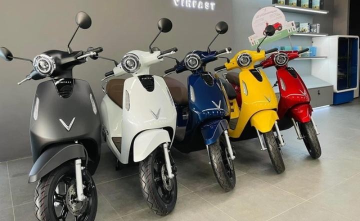 VinFast bất ngờ điều chỉnh chính sách mua lại pin xe máy điện: Giảm kịch trần tới 86% theo tuổi pin thực tế