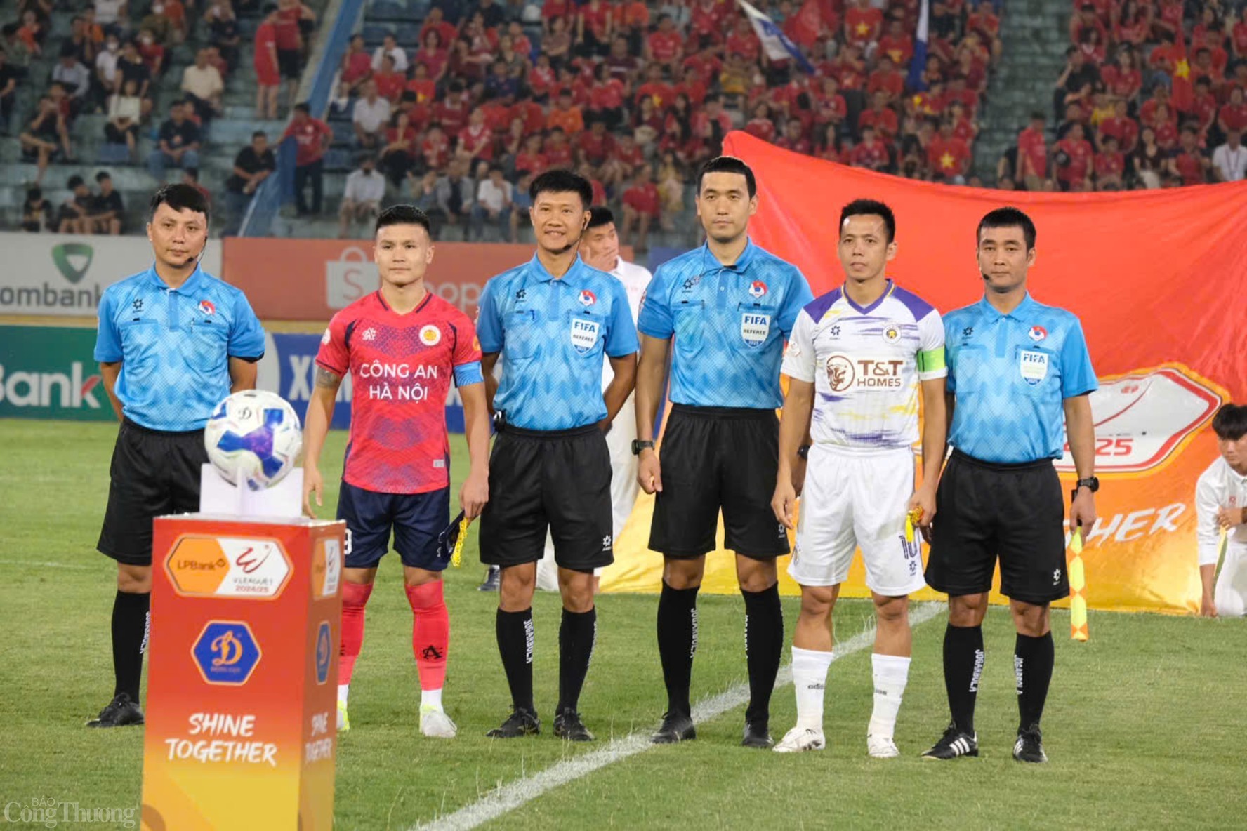 do trọng tài FIFA người Hàn Quốc điều hành