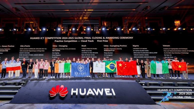 Sinh viên Việt Nam phá kỷ lục thành tích tại Huawei ICT Sinh viên Việt Nam phá kỷ lục thành tích tại Huawei ICT