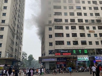 Hà Nội: Kịp thời dập đám cháy chung cư HH2A Linh Đàm