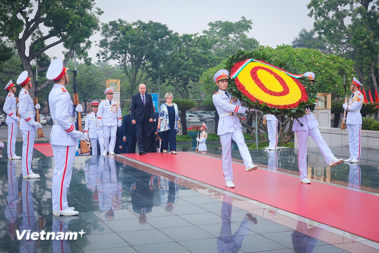 Chủ tịch nước Lương Cường chủ trì lễ đón Tổng thống Hungary