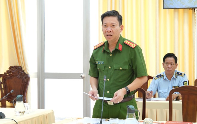 Cần Thơ quyết liệt phòng chống buôn lậu, gian lận thương mại Cần Thơ quyết liệt phòng chống buôn lậu, gian lận thương mại