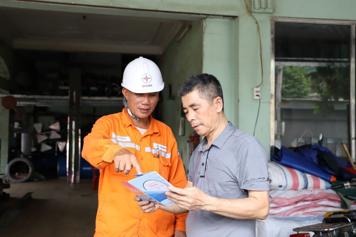 Tuyên truyền doanh nghiệp tiết kiệm điện ở Vĩnh PHúc Tuyên truyền doanh nghiệp tiết kiệm điện ở Vĩnh PHúc