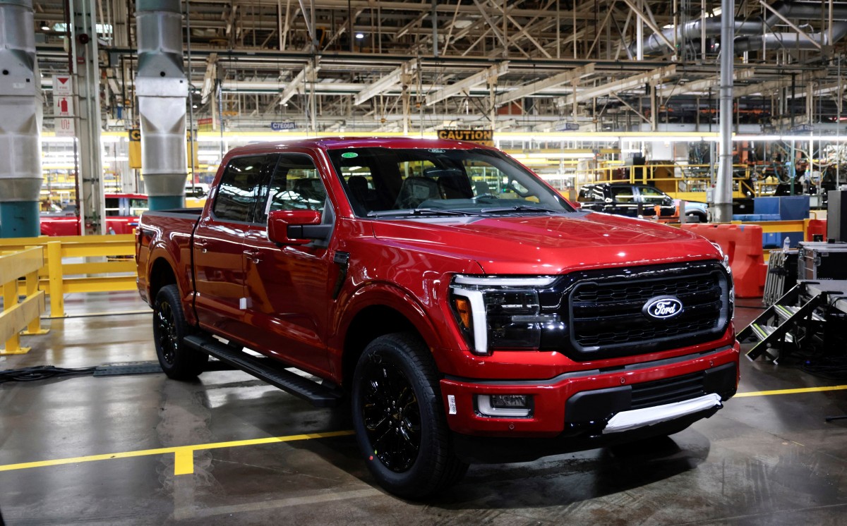Ford triệu hồi hơn 1 triệu ô tô bởi lỗi camera lùi. Ảnh: Reuters Ford triệu hồi hơn 1 triệu ô tô bởi lỗi camera lùi. Ảnh: Reuters
