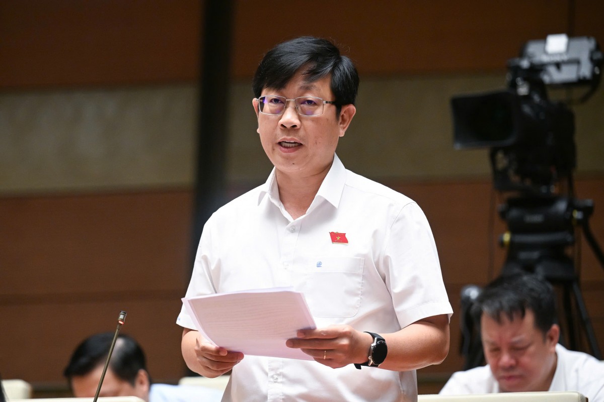 Đại biểu Nguyễn Hữu Thông - Đoàn Đại biểu Quốc hội tỉnh Bình Thuận