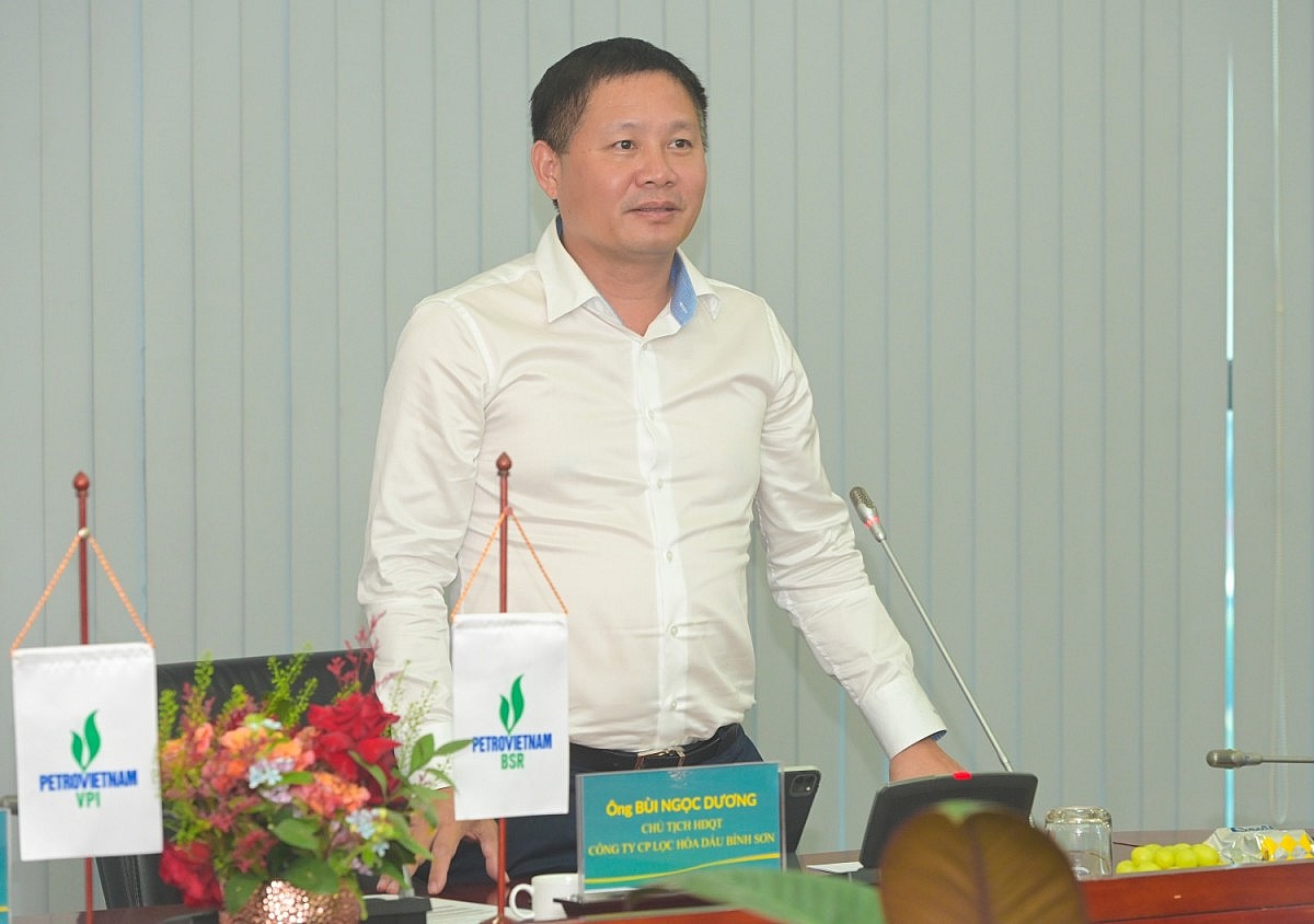 Ông Bùi Ngọc Dương, Chủ tịch HĐQT BSR phát biểu tại Lễ ký kết Ông Bùi Ngọc Dương, Chủ tịch HĐQT BSR phát biểu tại Lễ ký kết