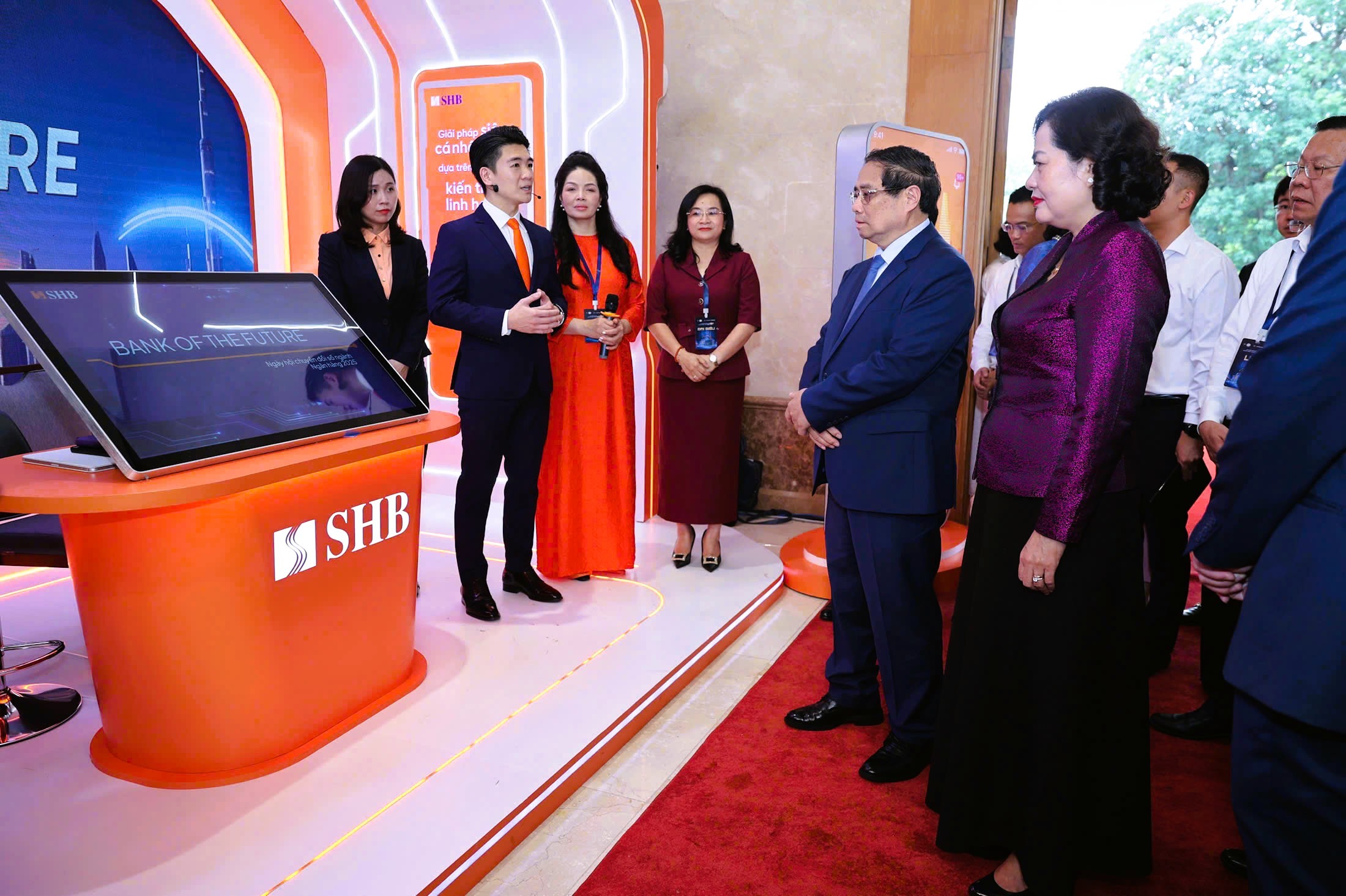 Ngân hàng kết nối y tế, giáo dục, thương mại bằng dữ liệu Ngân hàng kết nối y tế, giáo dục, thương mại bằng dữ liệu