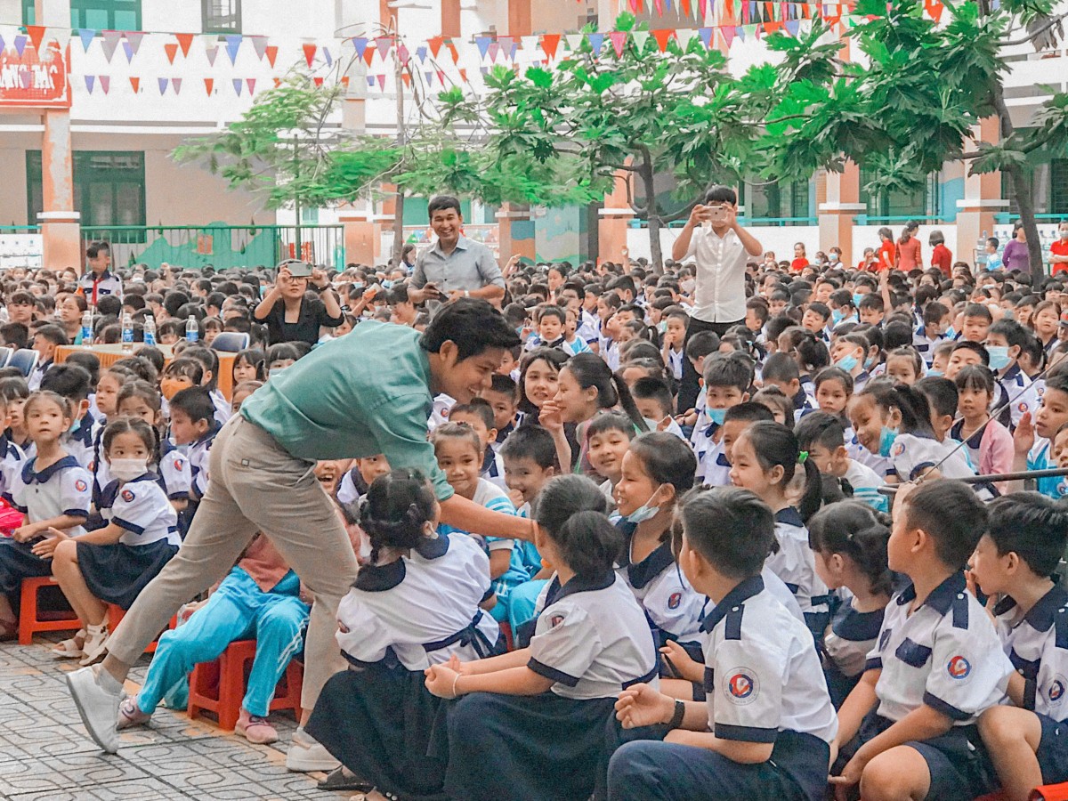 Với tình yêu âm nhạc thiếu nhi, nhạc sĩ Nguyễn Văn Chung đang có thêm động lực để cống hiến
