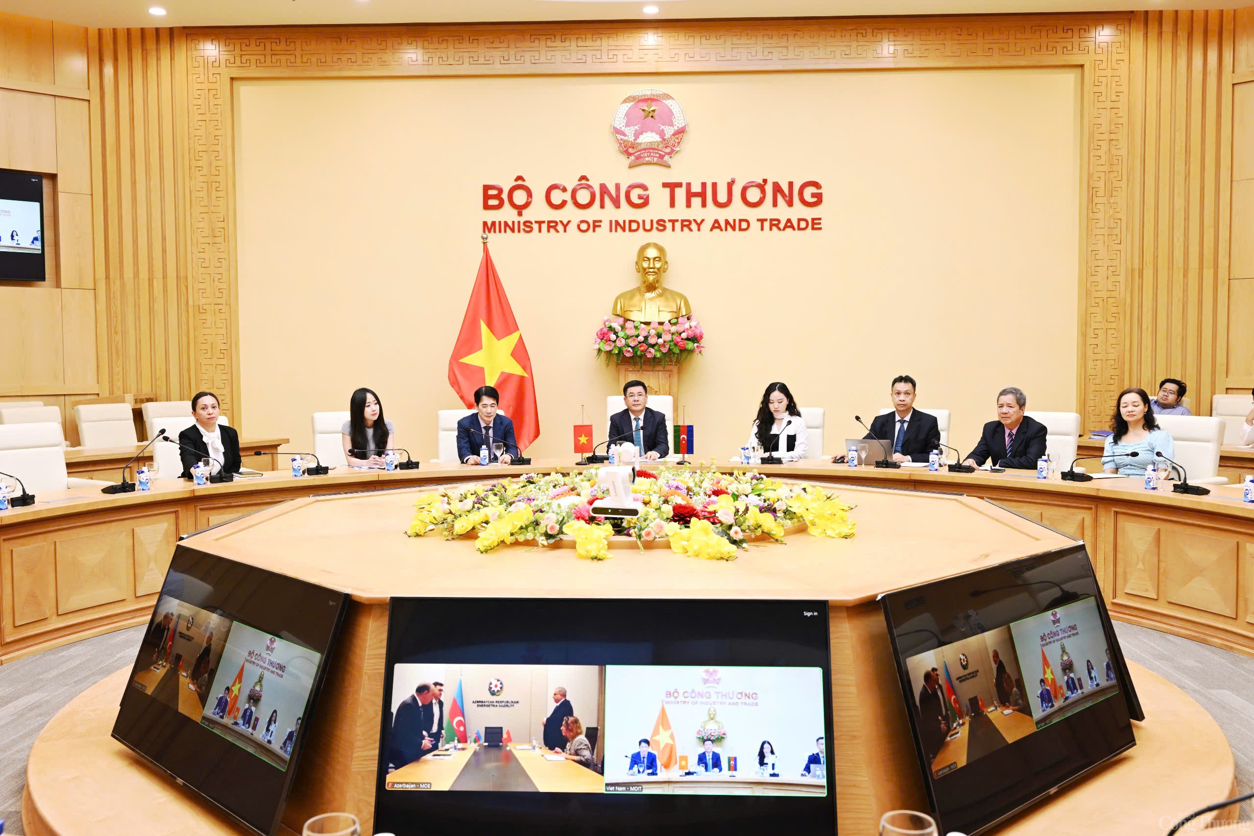 Việt Nam - Azerbaijan thống nhất nội dung hợp tác về thương mại,nănglượng