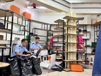 Kiểm soát chặt xuất xứ hàng hóa, không để hình thành điểm nóng buôn lậu