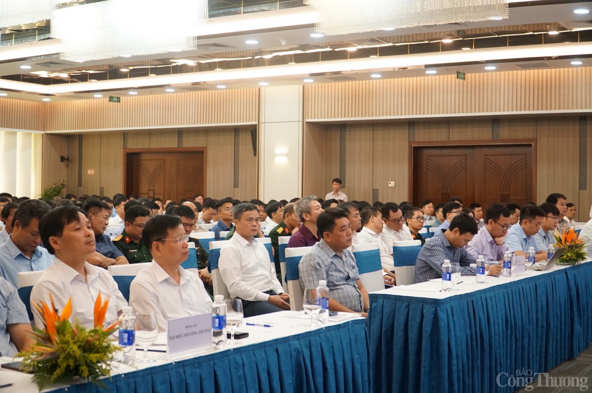 Quán triệt Luật Quản lý, sử dụng vũ khí, vật liệu nổ