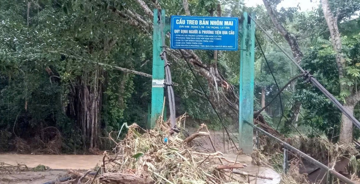 Nghệ An: Thiệt hại nặng nề do lũ quét, sạt lở đất