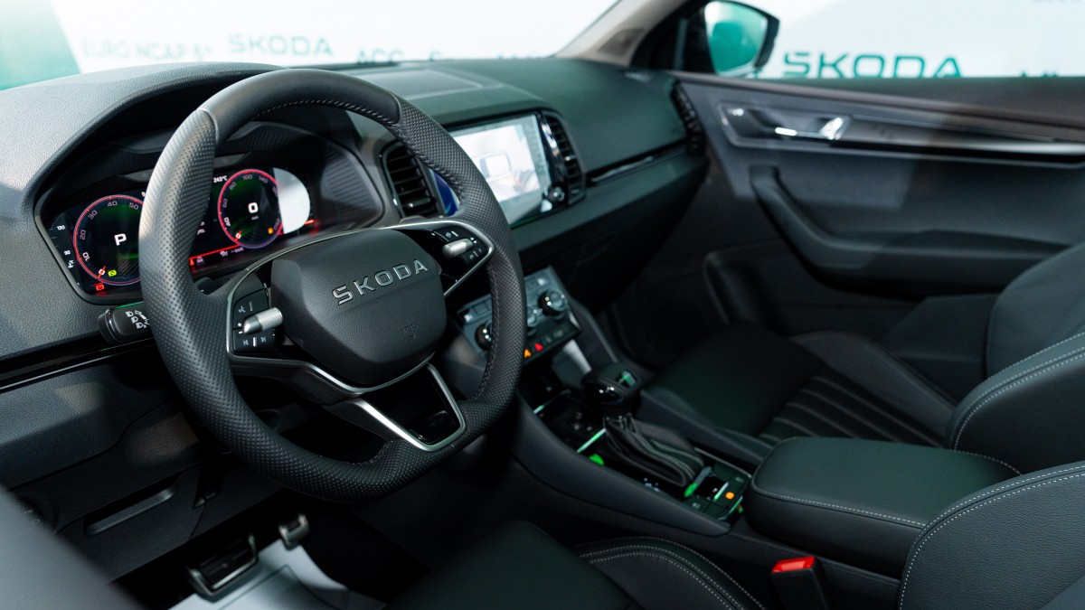 Phiên bản nâng cấp của SUV Skoda Karoq có giá bao nhiêu?