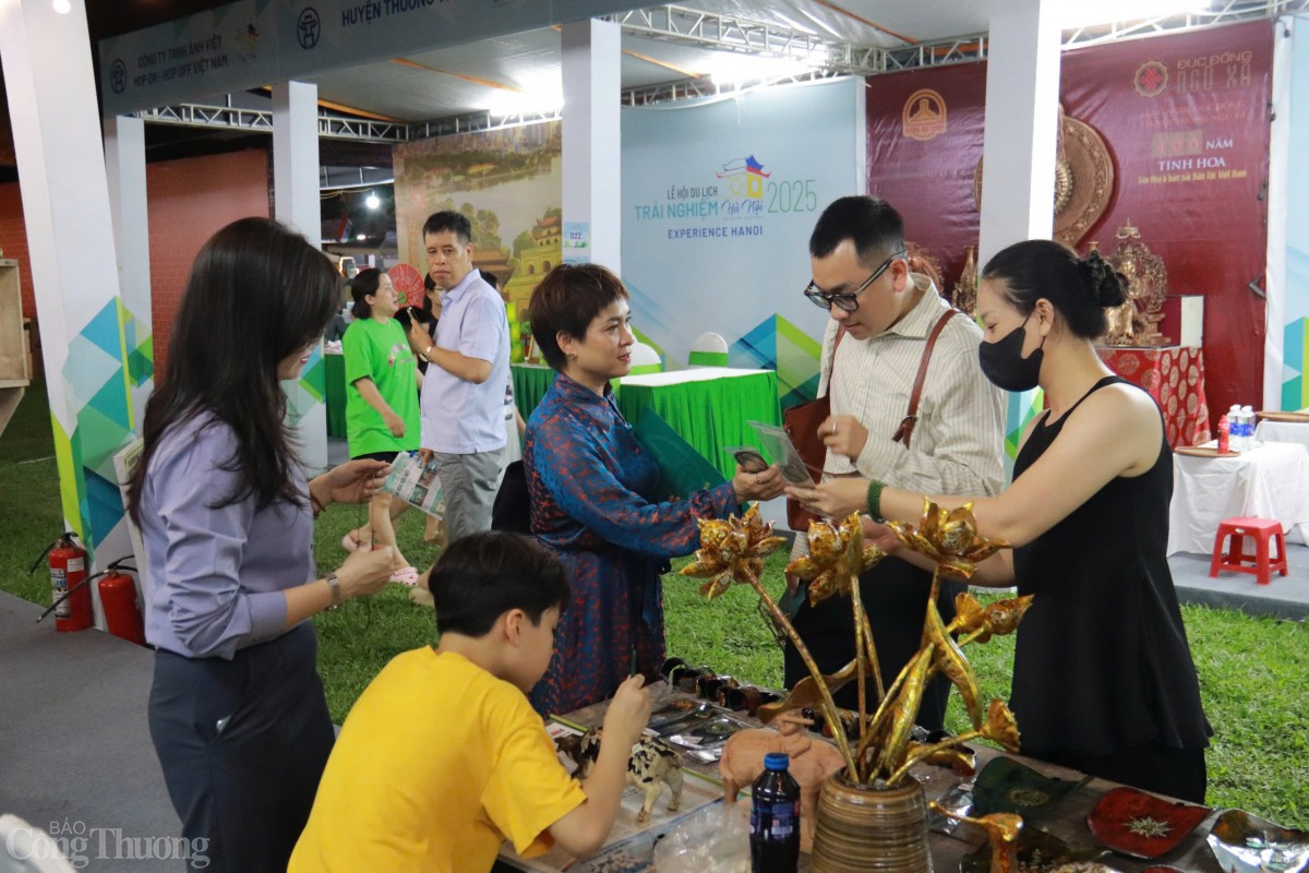 Khai mạc Lễ hội Du lịch Hà Nội 2025