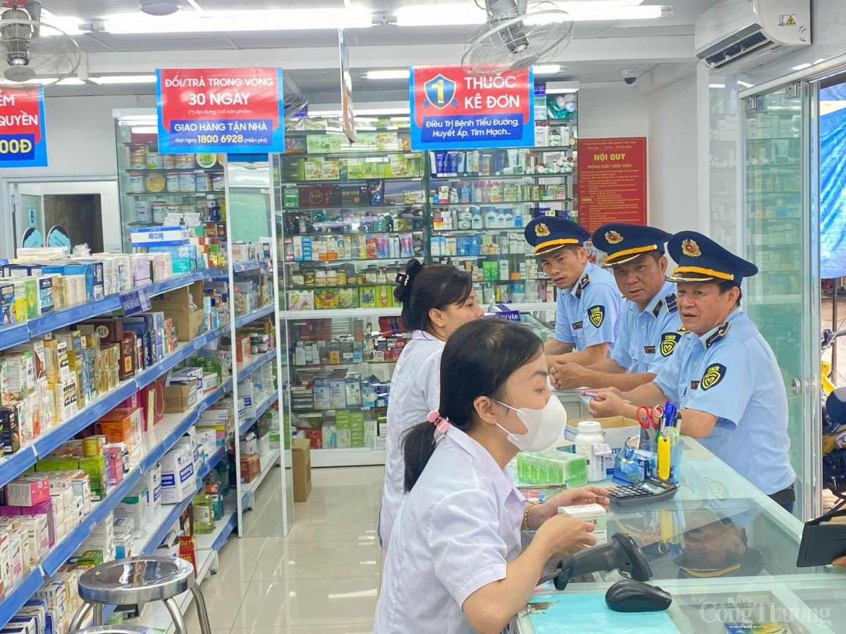 Lâm Đồng: Phạt kịch khung, không nương nhẹ với hàng giả Lâm Đồng: Phạt kịch khung, không nương nhẹ với hàng giả