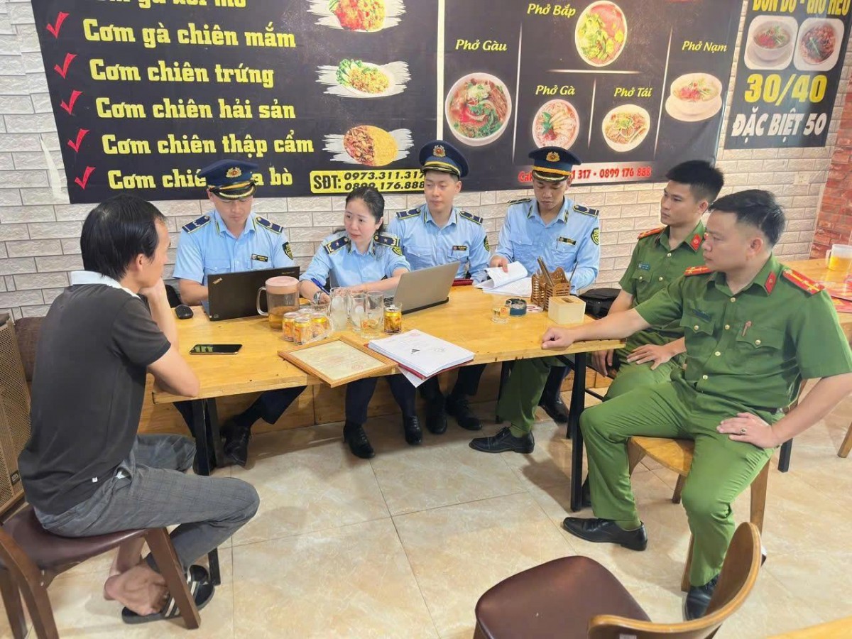 cao điểm chống buôn lậu cao điểm chống buôn lậu