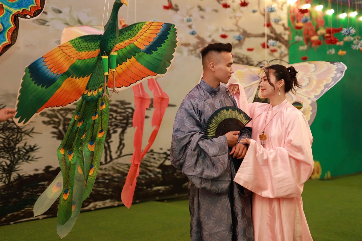 Triển lãm “Cánh diều tuổi thơ” diễn ra vào các cuối tuần từ ngày 31/5 - 30/6 tại Vườn sinh thái Phúc Thọ Hoa Bay (Phúc Thọ, Hà Nội)