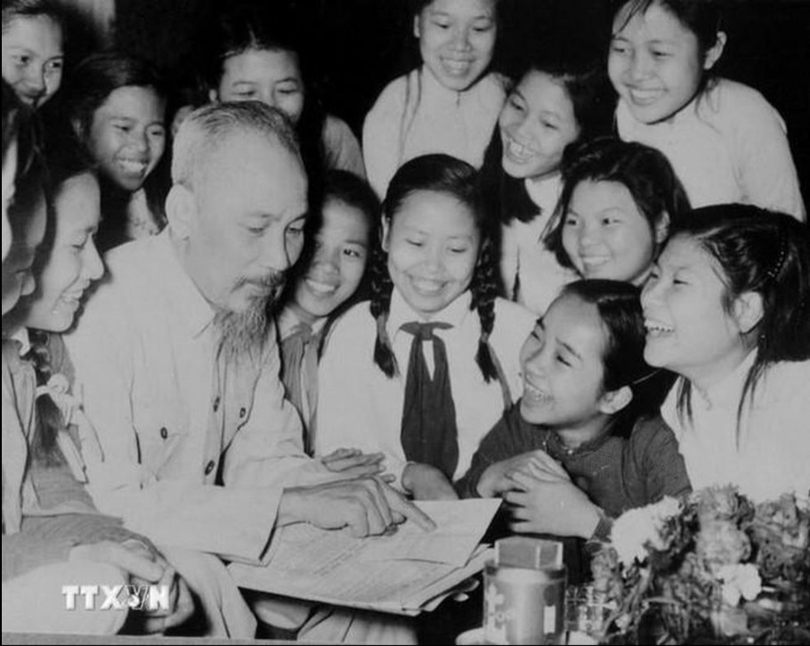 Thư Bác Hồ gửi các cháu thiếu niên nhi đồng Thư Bác Hồ gửi các cháu thiếu niên nhi đồng