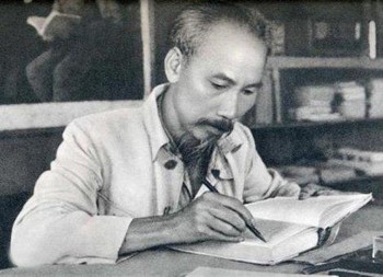 Hồ Chí Minh: Nhà báo cách mạng vĩ đại