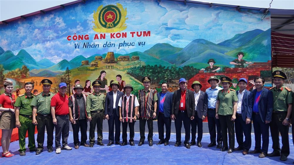 Bài 3: Vững mái ấm, sáng tương lai Bài 3: Vững mái ấm, sáng tương lai