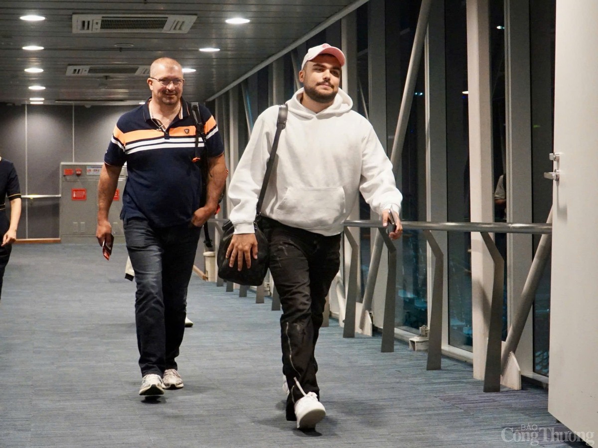 Emirates chính thức mở tuyến bay mới giữa Dubai và Đà Nẵng Emirates chính thức mở tuyến bay mới giữa Dubai và Đà Nẵng